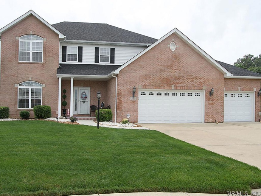 10 Ashford Oaks Dr, Maryville, IL 62062 - photo 1