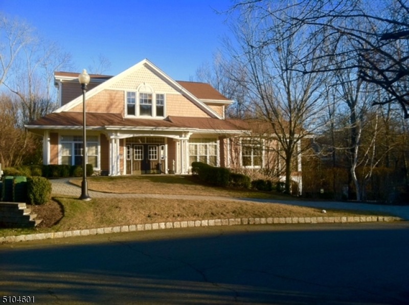 23 Hunters Run, Oakland, NJ 07436 - photo 1