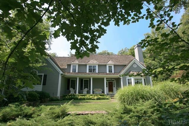 78 S Bedford Rd, Pound Ridge, NY 10576 - photo 1