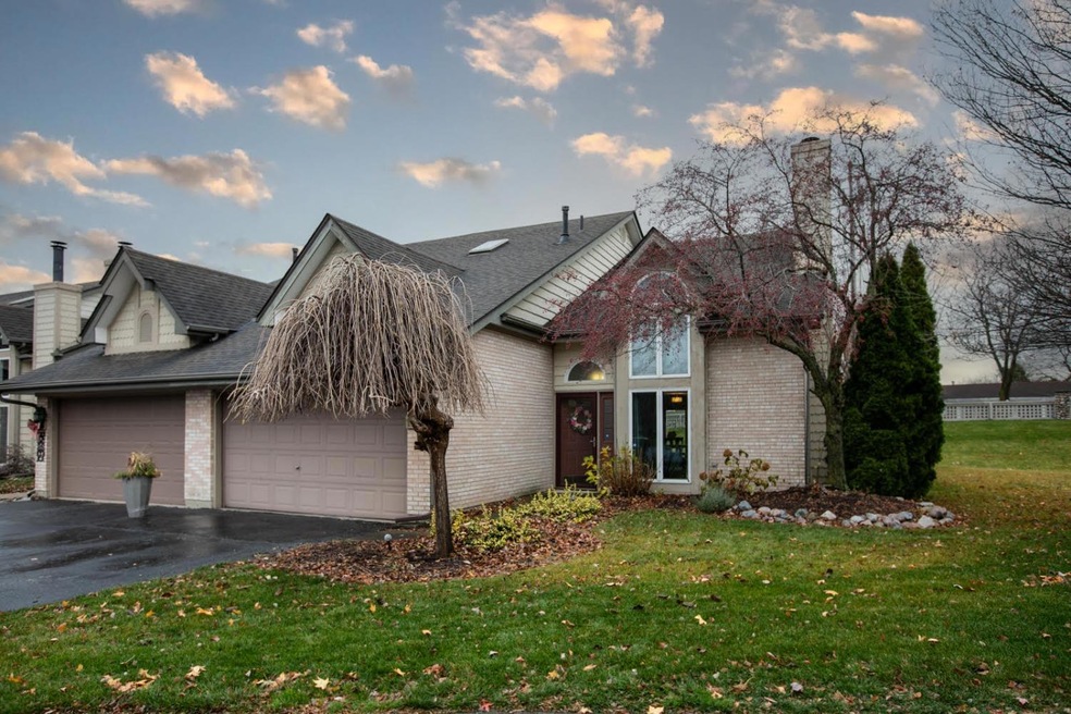 1550 W 93rd Ct, Crown Point, IN 46307 - photo 1