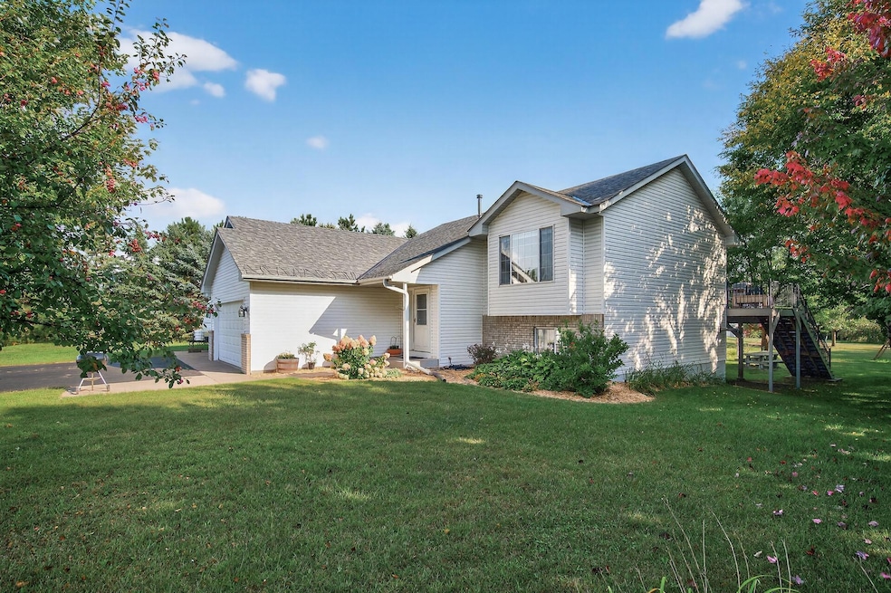 6685 404th St, North Branch, MN 55056 - photo 1