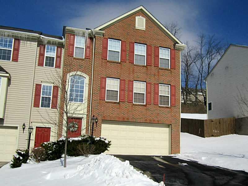 Exterior Front. Welcome to 117 Bellefield Ct.  Thi