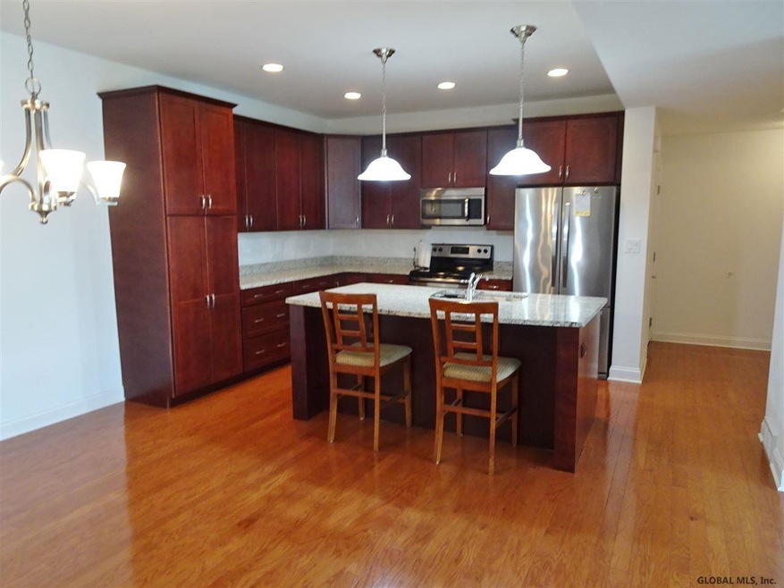 309 Lois Ln, Schenectady, NY 12304 - photo 1