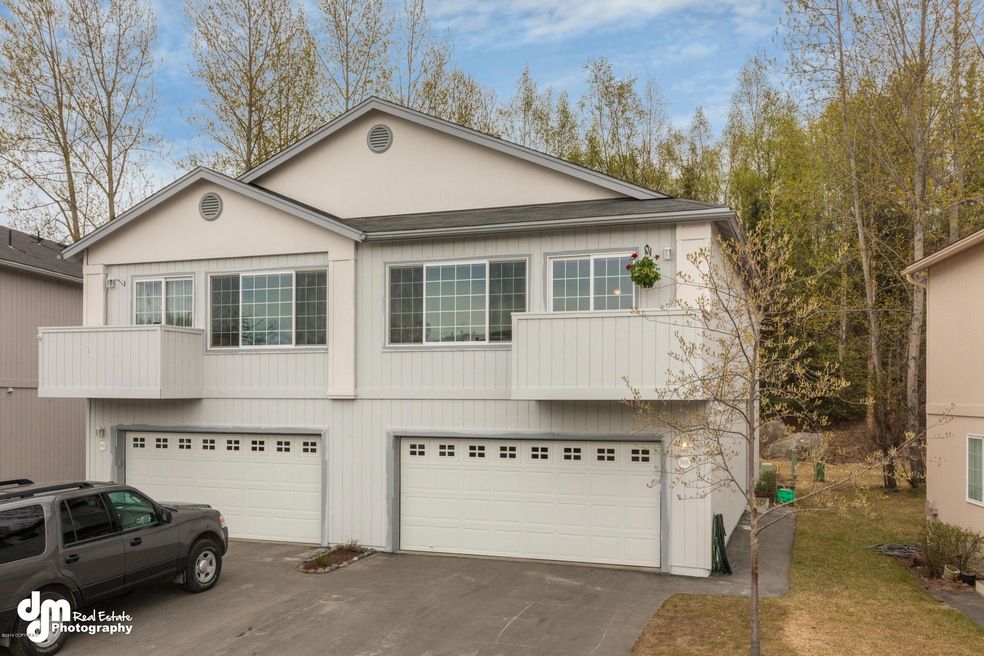 Exterior - Front 20160429-DW-9396-FULL