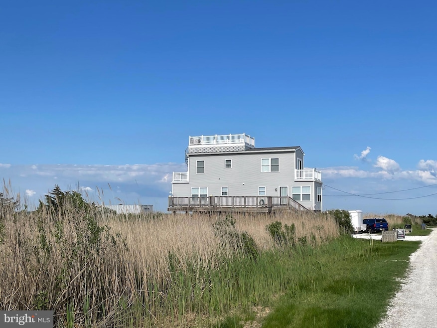 For Sale $399,900 • Co-Listing Agent