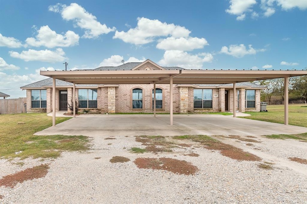 112 Jolin Ln, Weatherford, TX 76088 - photo 1