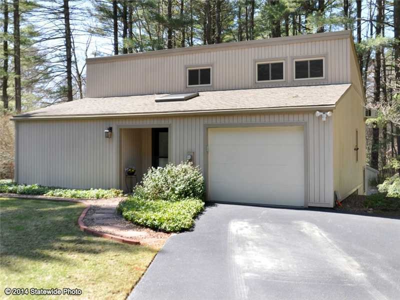 36 Fanning Ln, Greenville, RI 02828 - photo 1