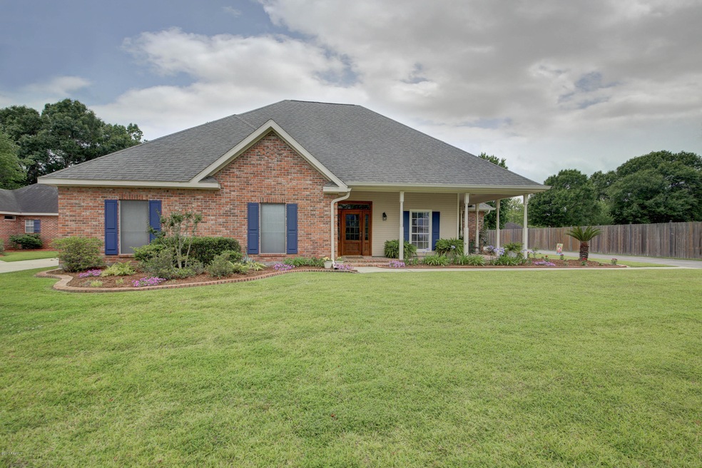 124 Green Meadow-2