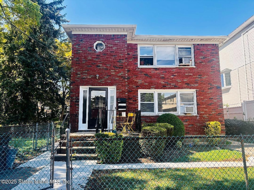 22 Grasmere Ave unit 1, Staten Island, NY 10304 - photo 1