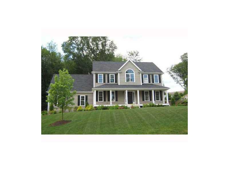 10 Cray St, Cumberland, RI 02864 - photo 1