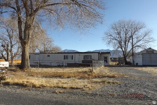 4328 Palmer Rd, Erda, UT 84074 - photo 1
