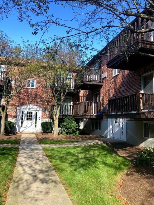 42 Gates St unit 5, Boston, MA 02127 - photo 1