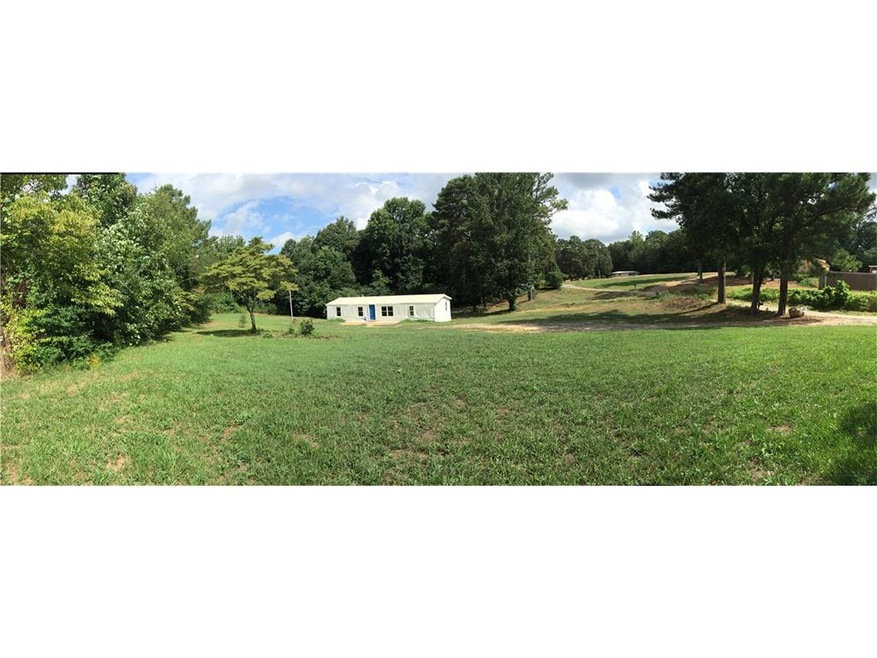 1205 Hunter Dr, Acworth, GA 30102 - photo 1