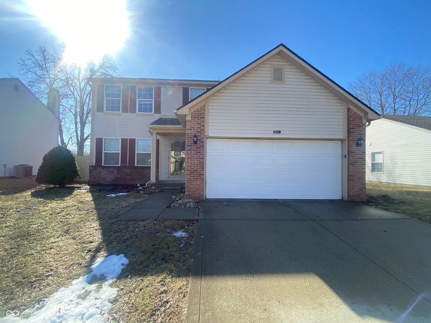 12151 Bearsdale Dr, Indianapolis, IN 46235 - photo 1