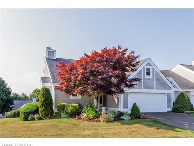 291 Legend Hill Rd unit 291, Madison, CT 06443 - photo 1
