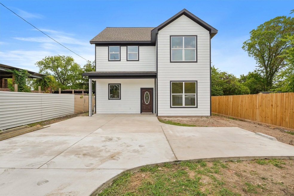 7811 Hirsch Rd, Houston, TX 77016 - photo 1