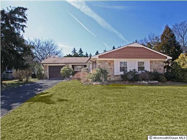 20 Asbury Ln, Matawan, NJ 07747 - photo 1