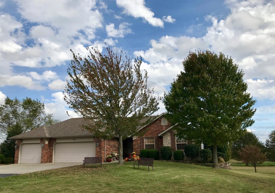 263 Highpoint_Front Elevation - 1