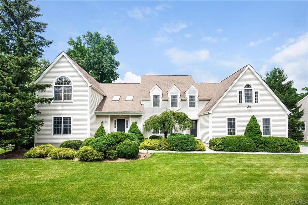 85 Random Farms Dr, Chappaqua, NY 10514 - photo 1