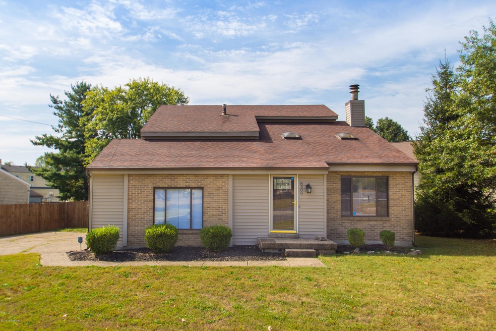 8200 Pennsylvania Run Rd, Louisville, KY 40228 - photo 1