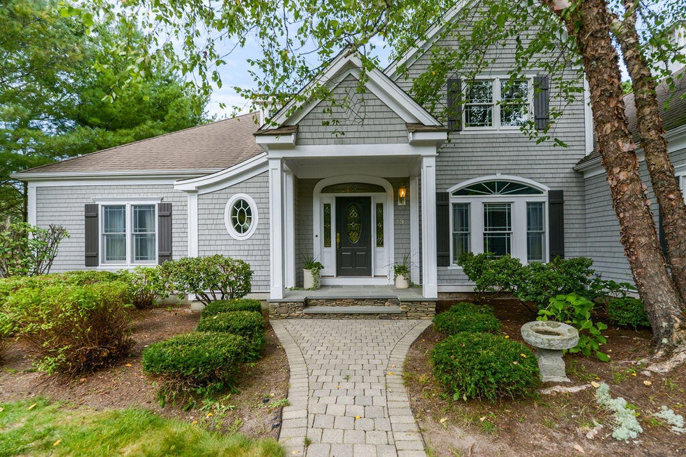 19 Highwood Ln, East Falmouth, MA 02536 - photo 1
