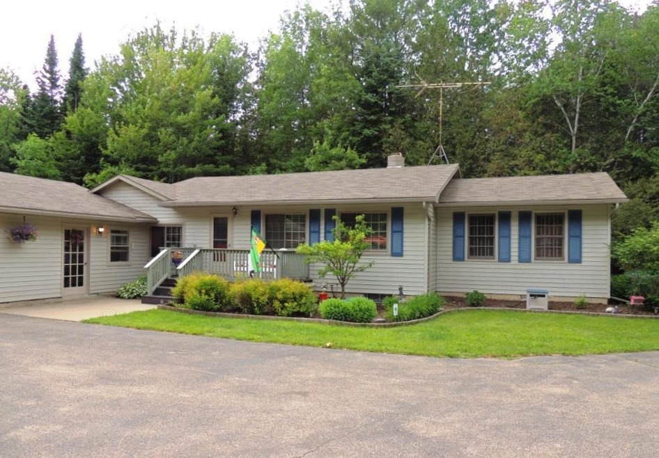 W2699 Borderline Rd, Porterfield, WI 54159 - photo 1