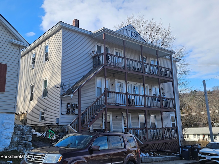 22 Prospect St, Adams, MA 01220 - photo 1