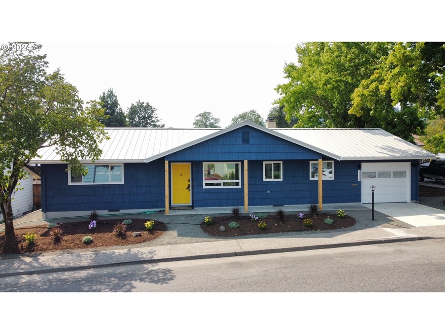 Sold $485,000 • Co-Listing Agent