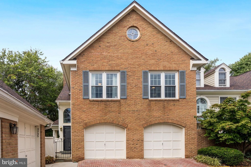 5737 Balsam Grove Ct unit 64, Rockville, MD 20852 - photo 1