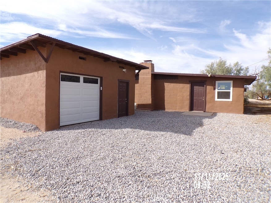 81371 Garden Rd, Twentynine Palms, CA 92277 - photo 1