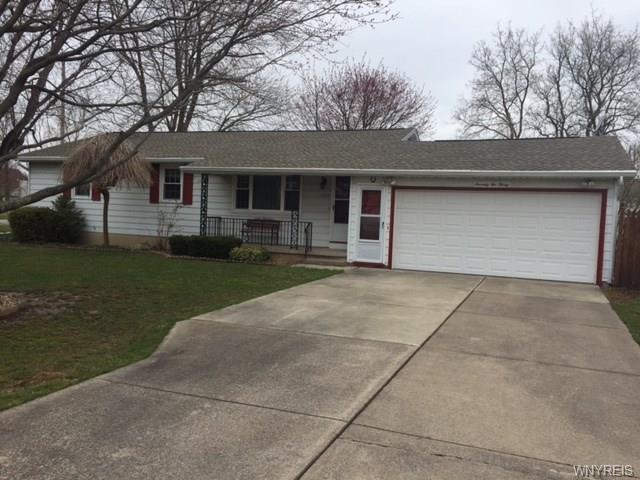 7230 Nickett Dr, North Tonawanda, NY 14120 - photo 1