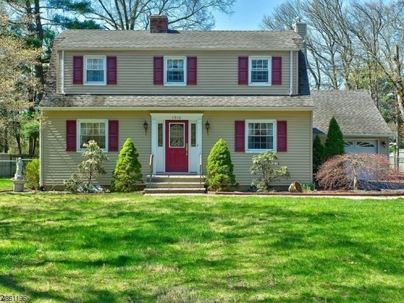 1510 Terrill Rd, Scotch Plains, NJ 07076 - photo 1