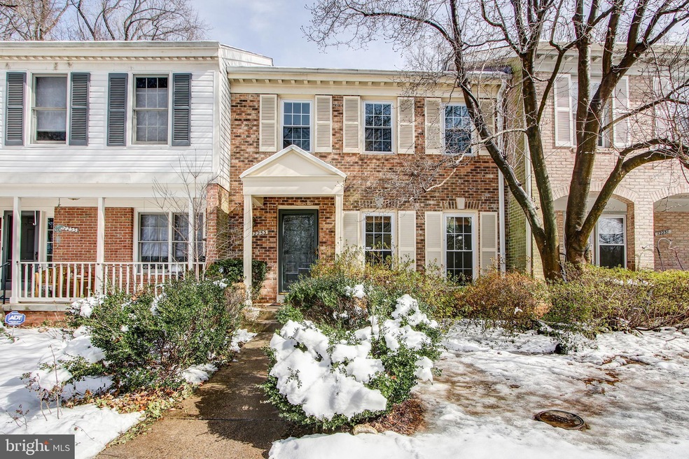 12253 Tildenwood Dr, Rockville, MD 20852 - photo 1