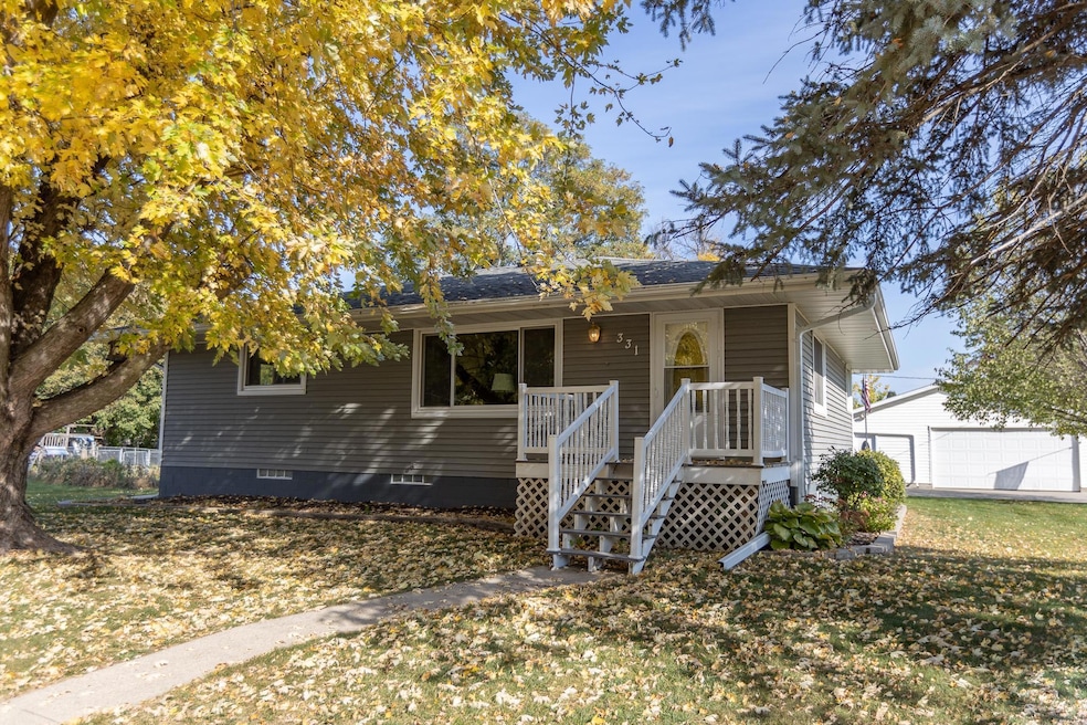 331 S Ewing St, Good Thunder, MN 56037 - photo 1