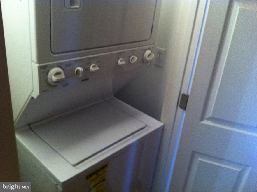 1826 Shallcross Ave, Wilmington, DE 19806 - photo 1