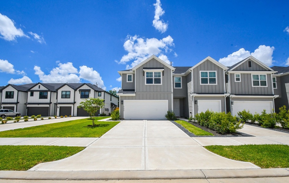 27823 Western Creek Ct, Katy, TX 77494 - photo 1