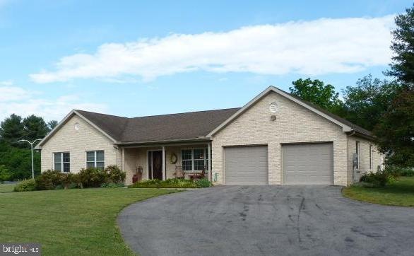 13308 Marsh Pike, Hagerstown, MD 21742 - photo 1