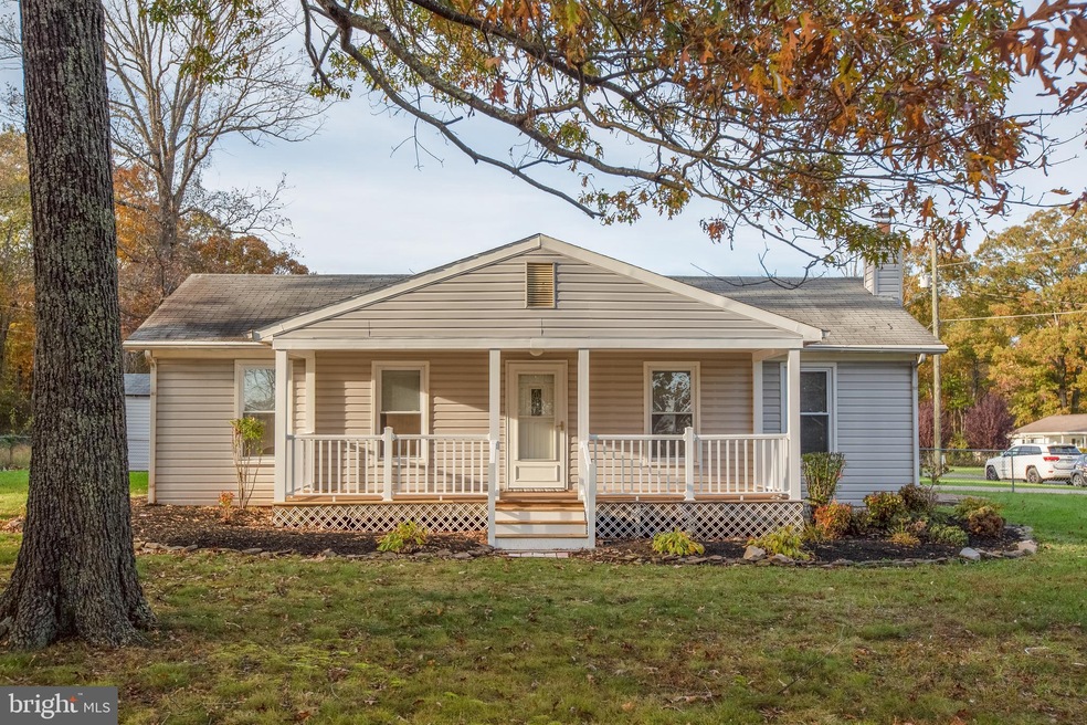 6540 Pinewood Ln, Warrenton, VA 20187 - photo 1