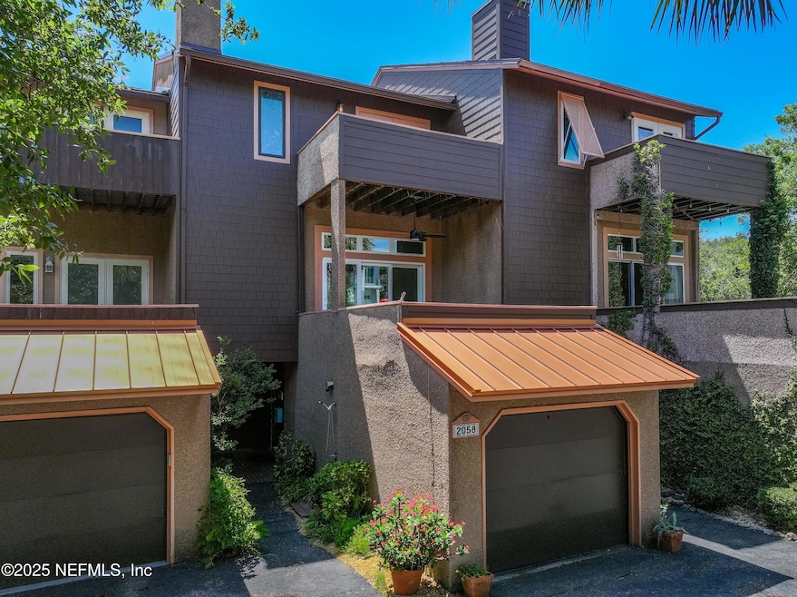 2058 Beach Ave_K2 Edit-6
