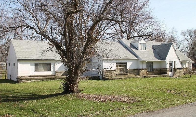 2148 Lehner Rd, Columbus, OH 43224 - photo 1