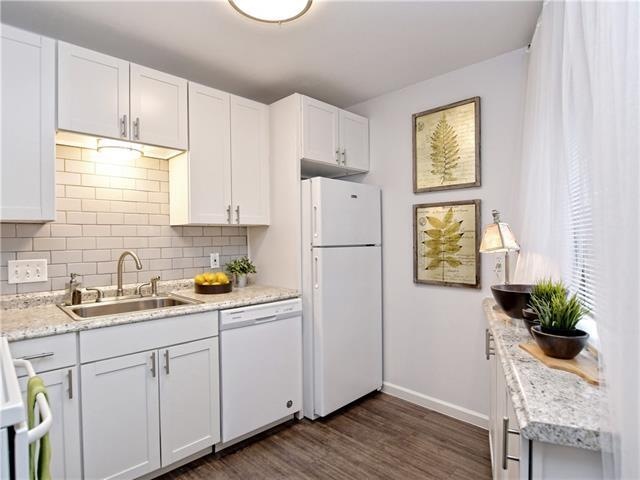 1840 Burton Dr unit 109, Austin, TX 78741 - photo 1