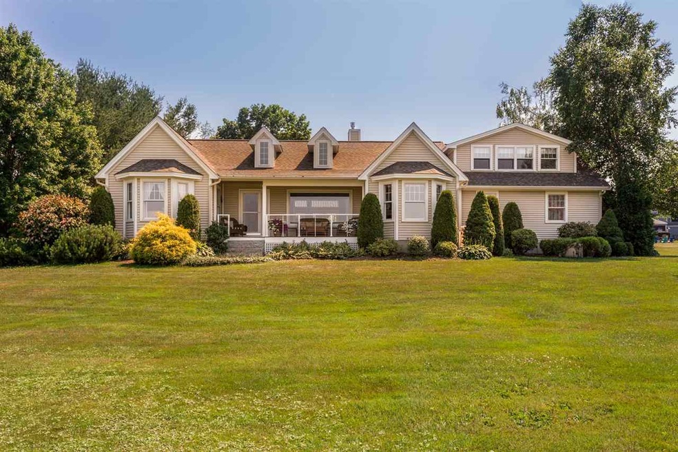 8 Liams Ct, Greenland, NH 03840 - photo 1