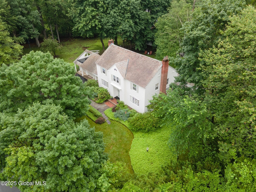 Sold $699,425