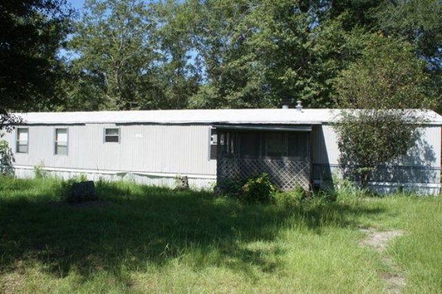 298 Pebble Hill Cir, Sylvester, GA 31791 - photo 1