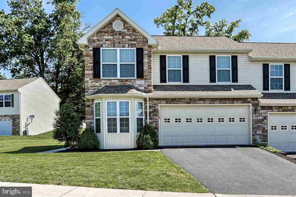 5938 Pinedale Ct, Harrisburg, PA 17111 - photo 1