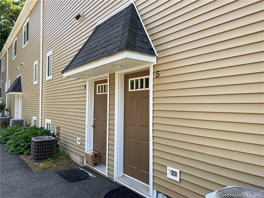 7 Woodbury Ave unit 5, Norwalk, CT 06850 - photo 1