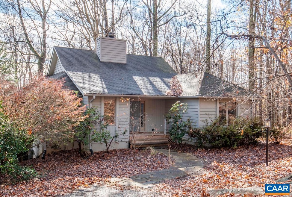 442 Foothills Dr, Nellysford, VA 22958 - photo 1