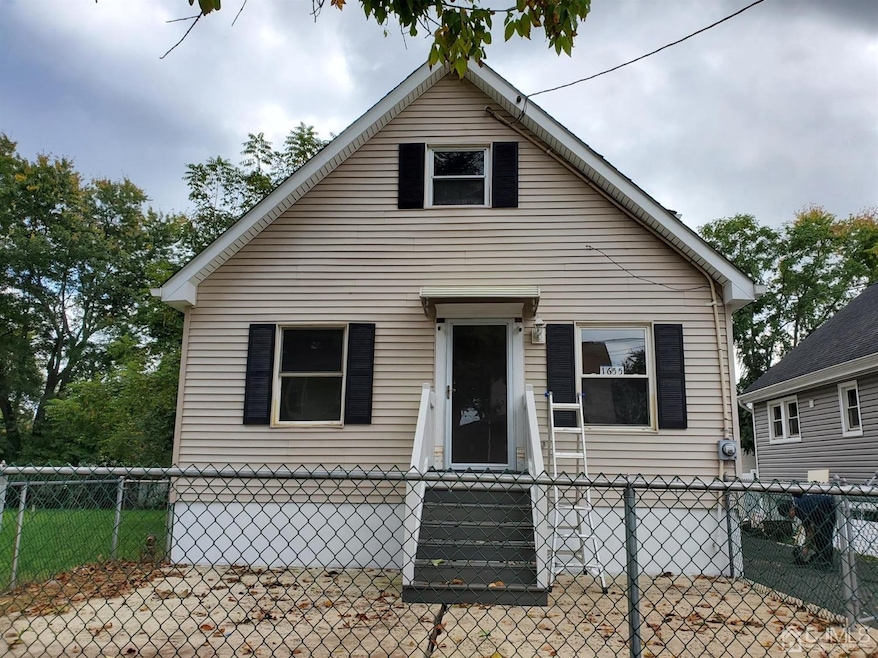 1655 W 3rd St, Piscataway, NJ 08854 - photo 1