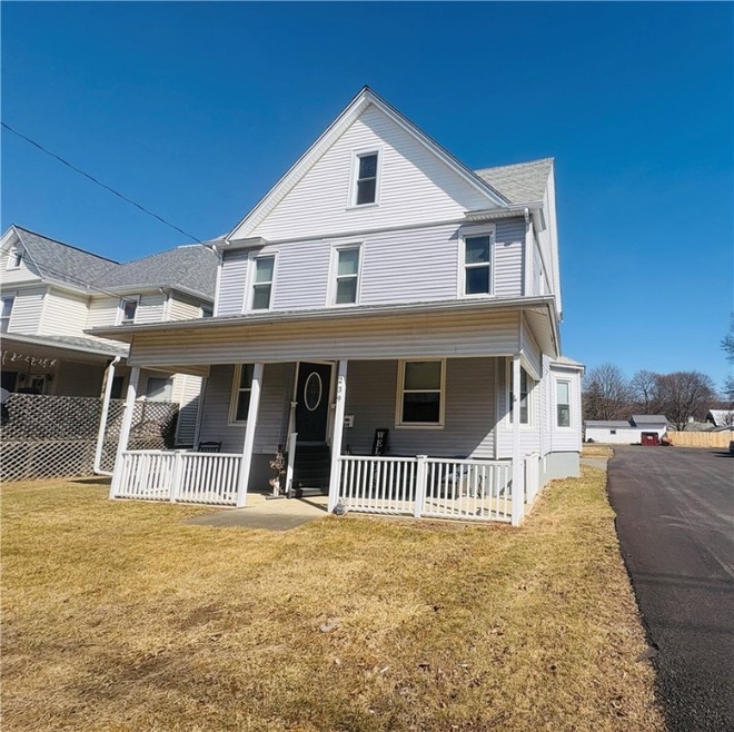Under Contract $208,000