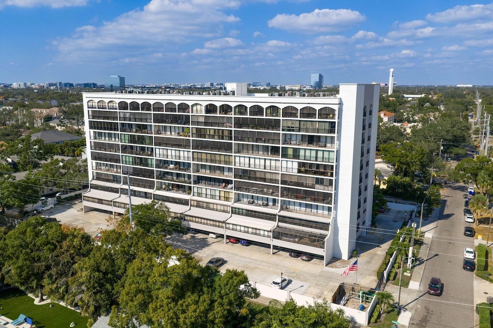 Parkland Condominiums unit 204, Tampa, FL 33609 - photo 1